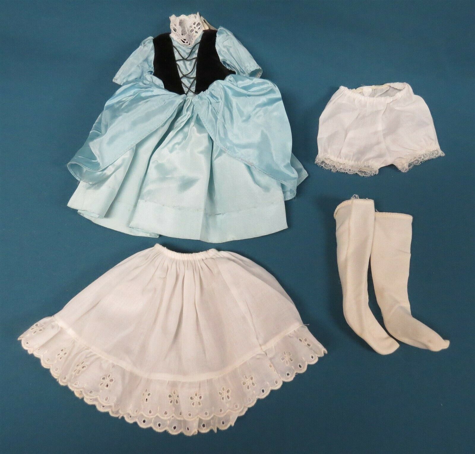 Madame Alexander Doll Outfit For 12.5” Goldilocks